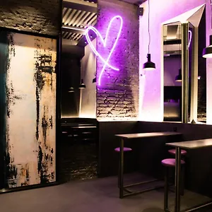 Hotell Heart, Milano